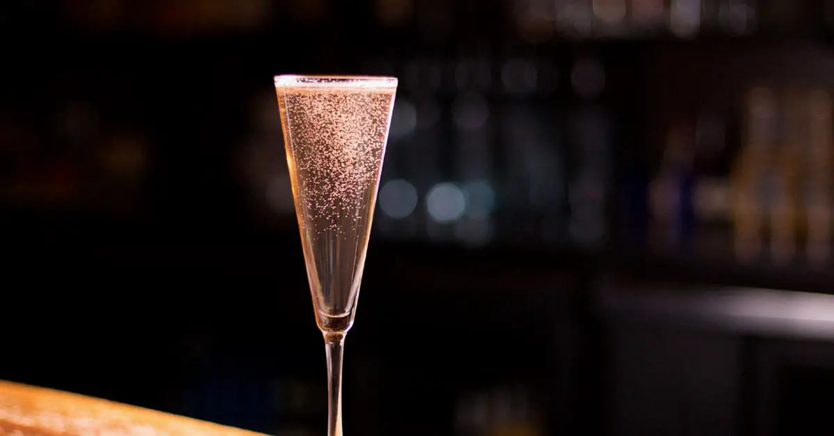 26 Pink Sparkling Wine Facts