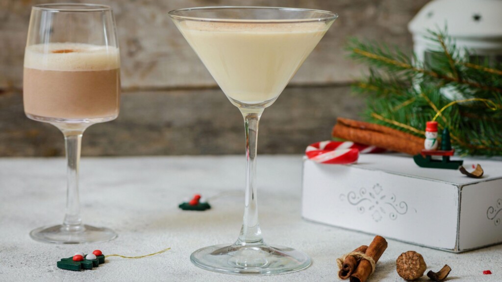 How To Make Homemade Eggnog With Alcohol?