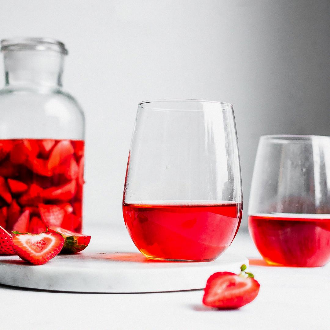strawberry wine drink