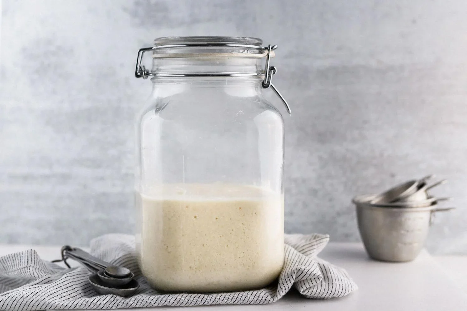 How to Make a Yeast Starter for Better Homebrewed Beer