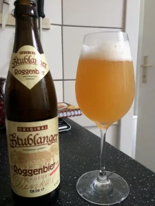 Roggenbier 0 scaled jpg 225x300 webp