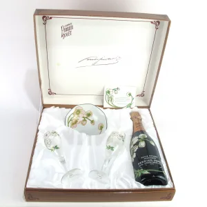 Perrier Jouet Gift Set 1673436573