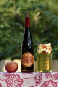 Apple Pie Wine 1682341250