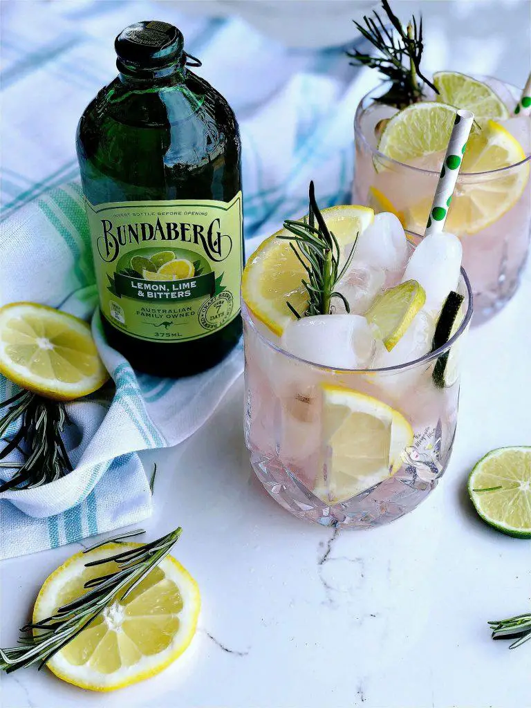 cocktail lemon lime