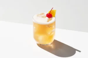 Classic Brandy Sour Cocktail 1683116859