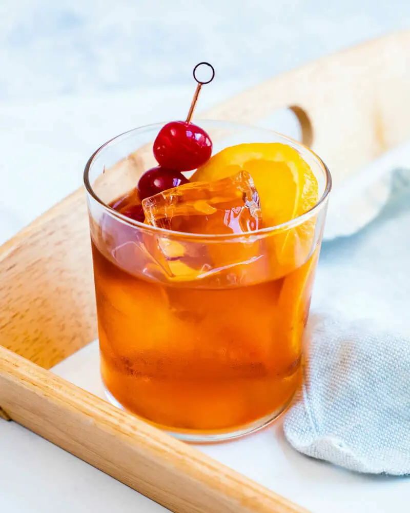 Old Fashioned Cocktail 1684553247