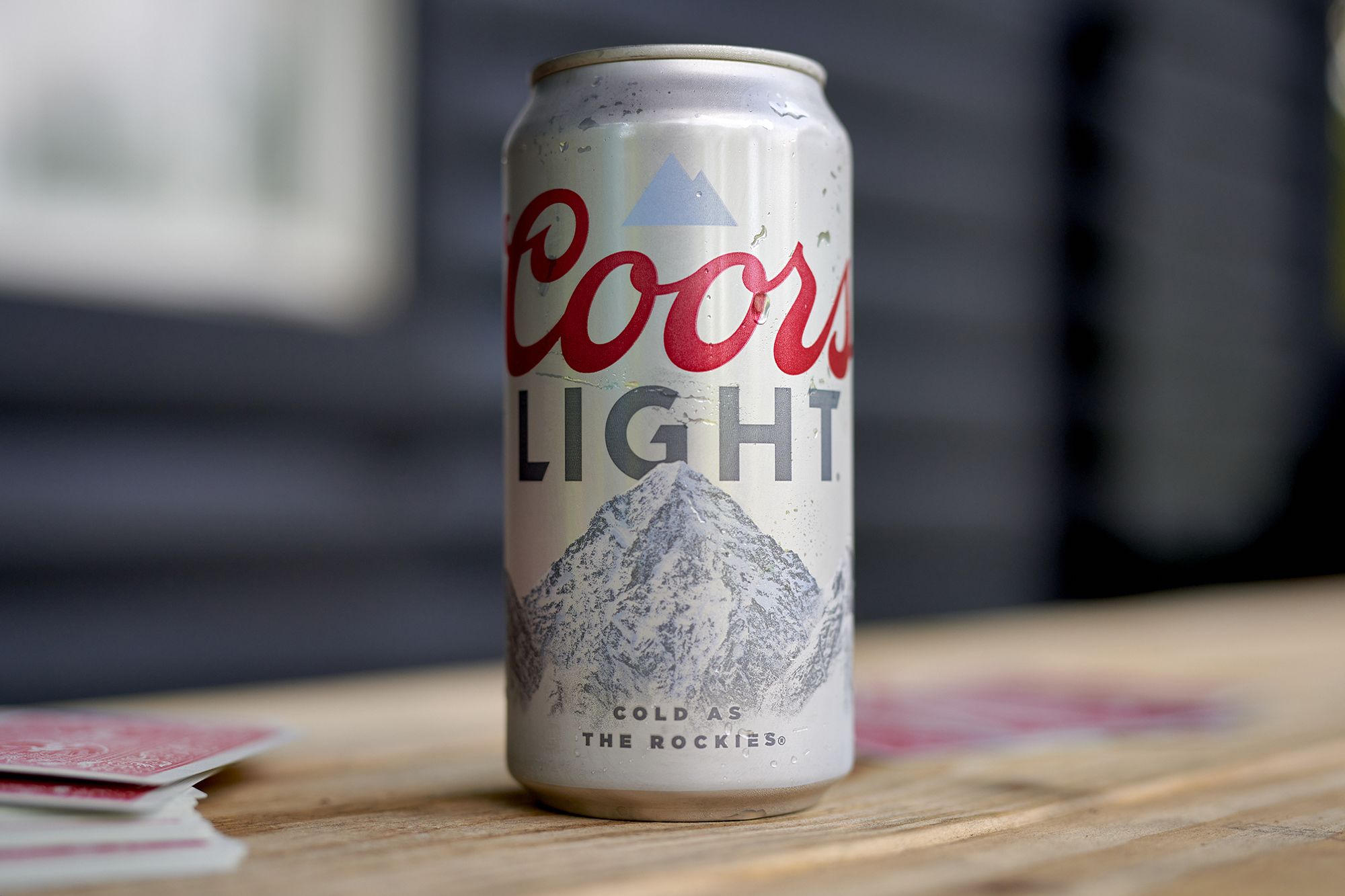 What Does Coors Light Taste Like