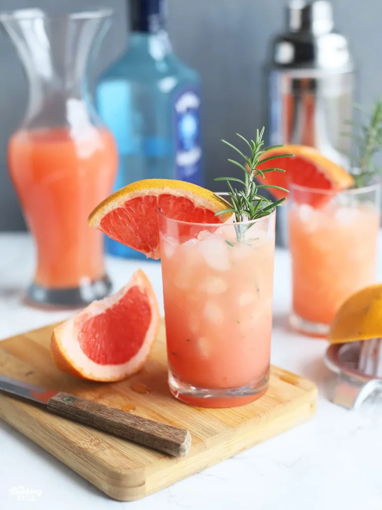 Grapefruit cocktail 1695561059