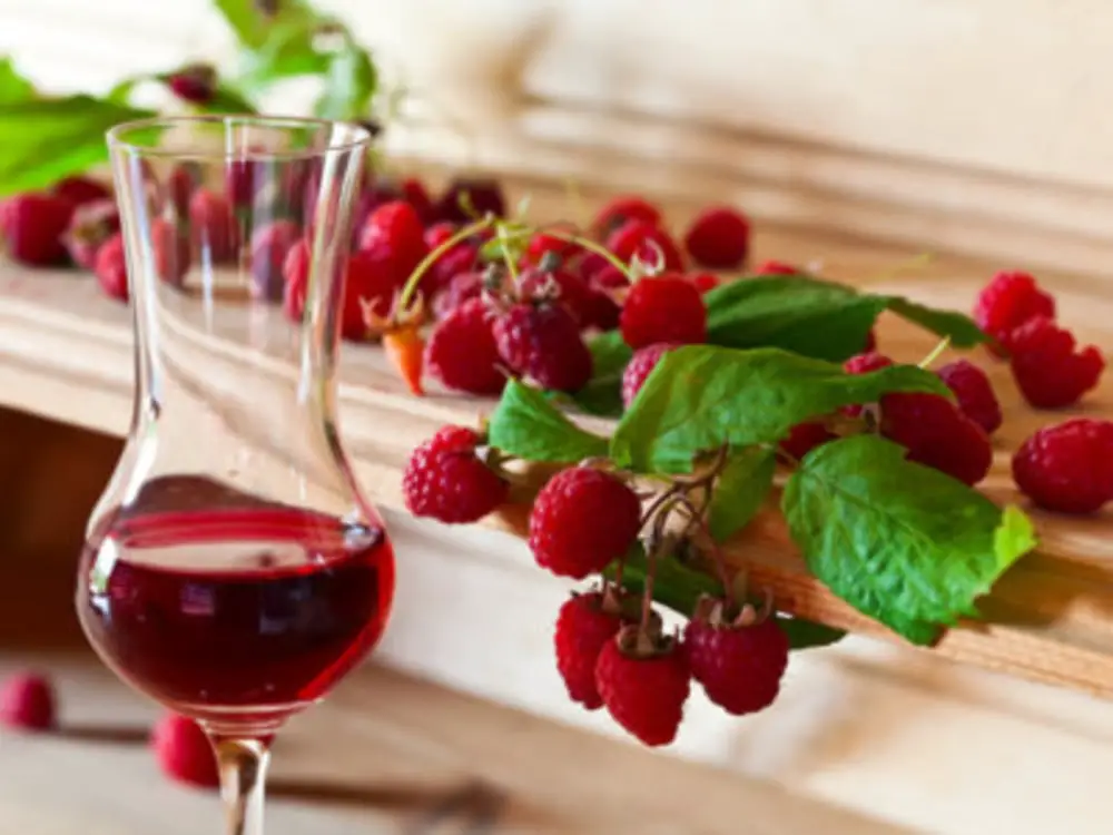 Raspberry Wine 1694761786